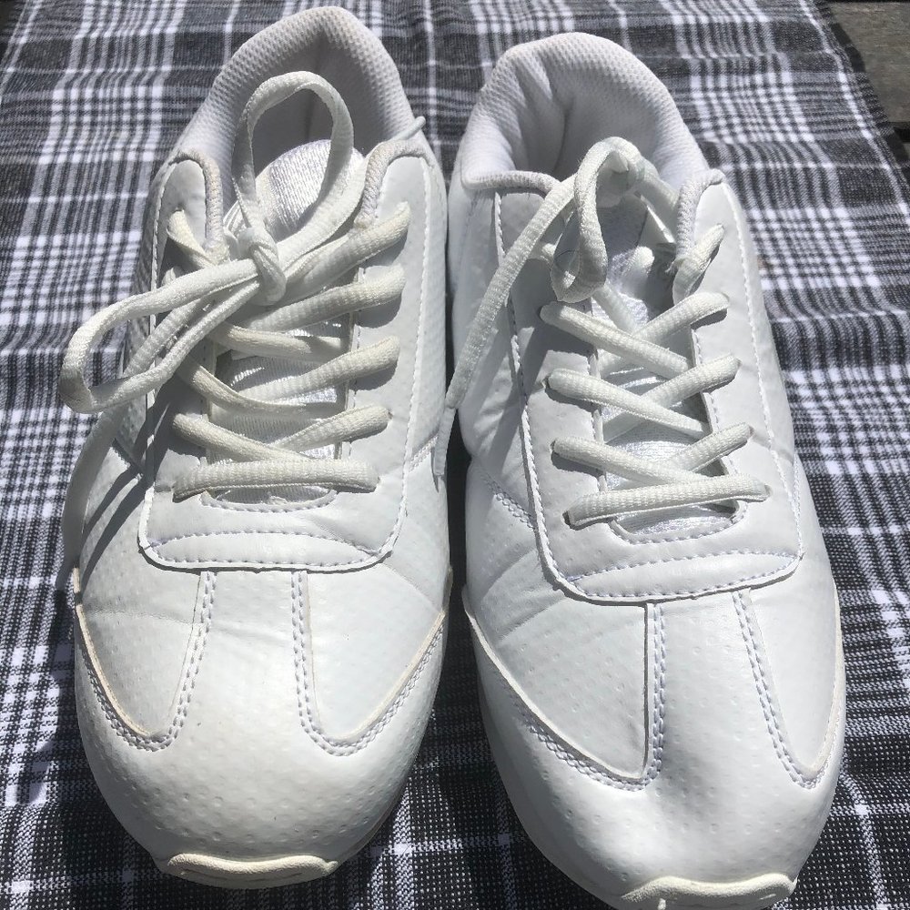 Zephz Butterfly 3 Cheerleading Shoe Women's Size 9
